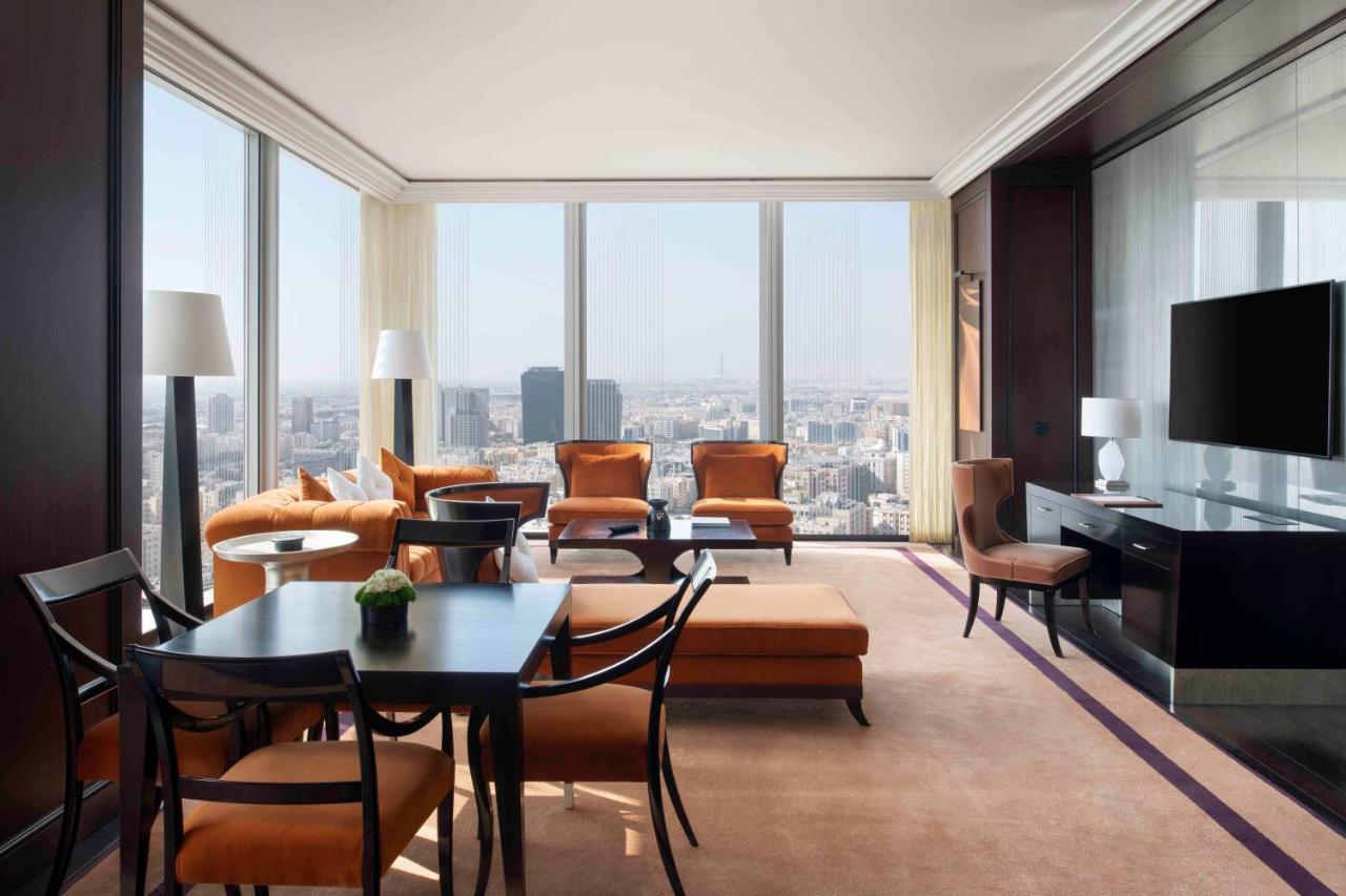 Banyan Tree Doha At La Cigale Mushaireb Exterior foto A suite at the hotel