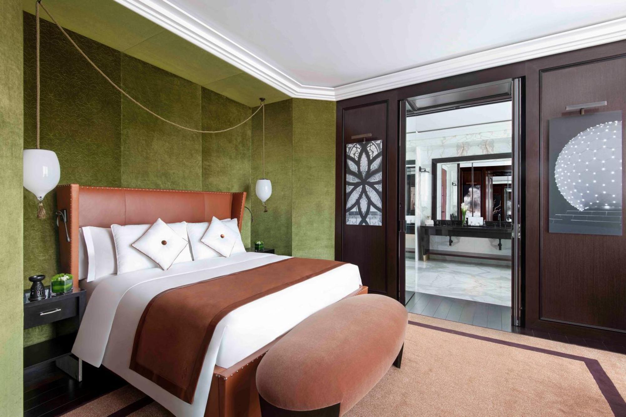 Banyan Tree Doha At La Cigale Mushaireb Exterior foto A bedroom at the Mandarin Oriental, London