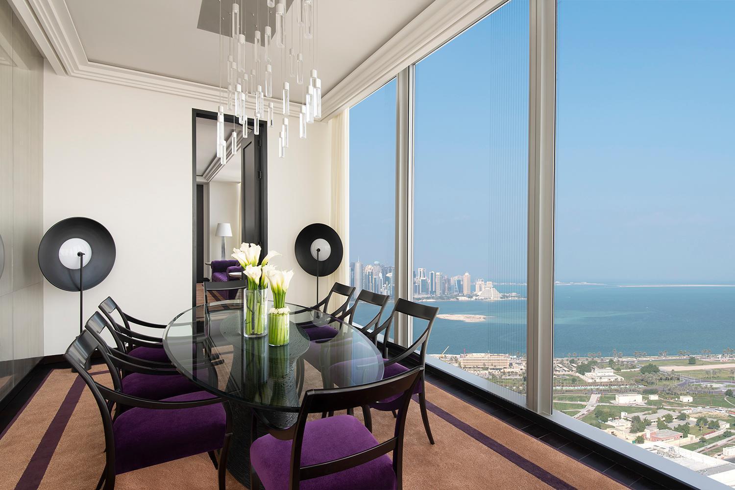 Banyan Tree Doha At La Cigale Mushaireb Habitación foto A view from a penthouse apartment